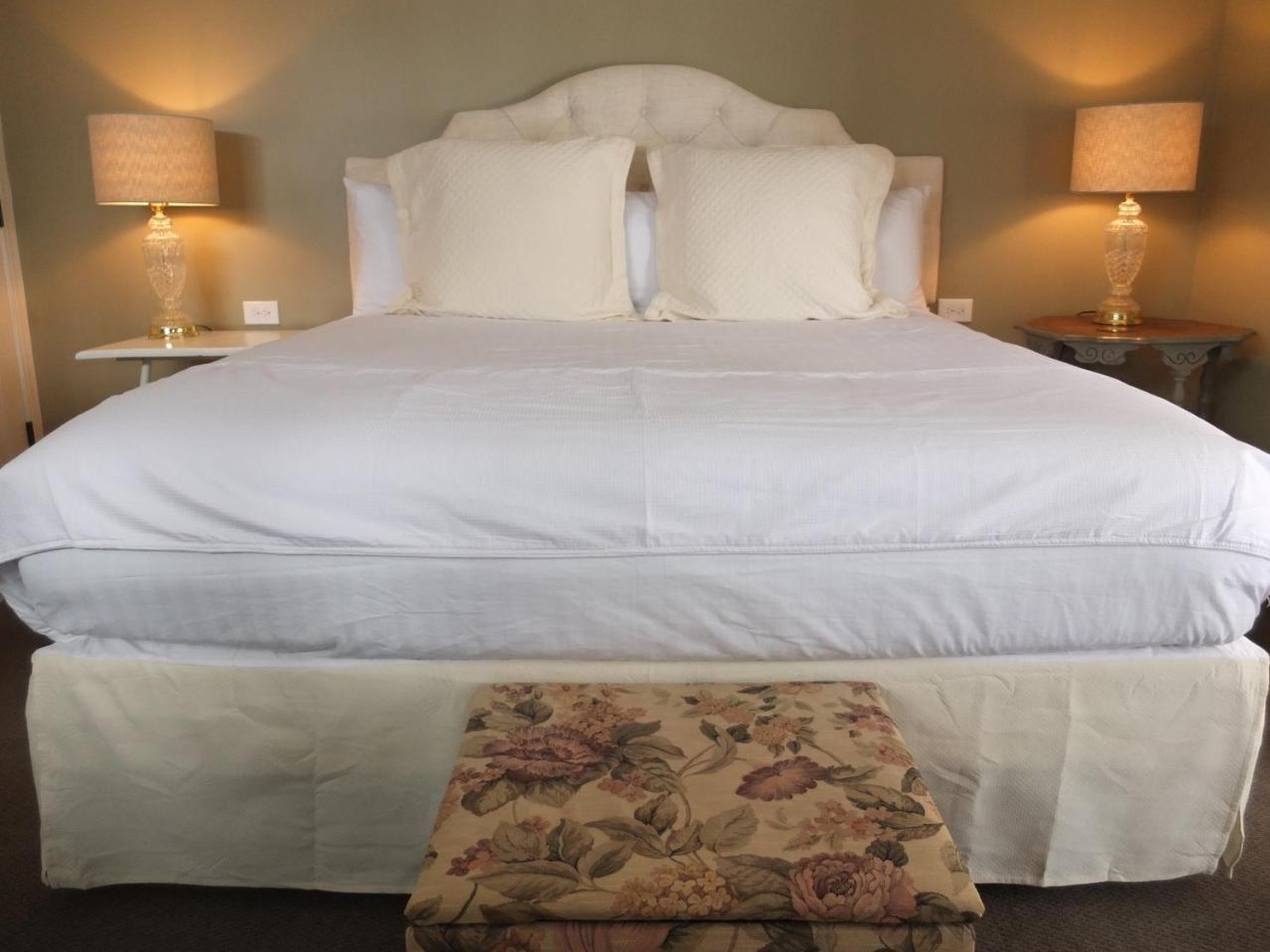 The English Inn Eaton Rapids Esterno foto